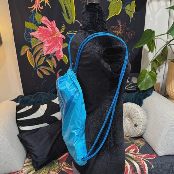 Nike Unisex Heritage Drawstring Gym Sack Bag, Two-Tone Blue - Picture 7 of 10